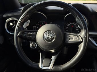 Alfa Romeo Stelvio 2.2 JTD 210k Veloce AWD A/T rok 2022 - 14