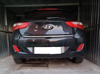 Spojler zadného nárazníka difúzorové plutvy žralocie plutvy - 14