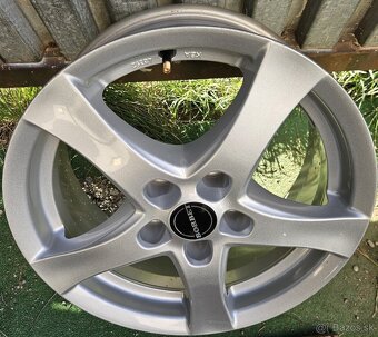 Atraktívne nemecké disky BORBET - 5x112 r16 - 14