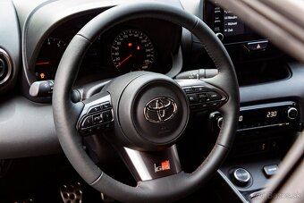Toyota Yaris GR 1,6 Turbo 4WD (odp.DPH, v záruke, TOP stav) - 14