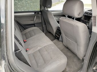 Volkswagen Touareg 2.5 R5 TDI – 4x4, rok 2005 AUTOMAT - 14