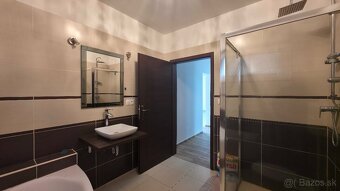 Predaj 4 izbový bungalov s pozemkom 663 m2 v obci Vydrany - 14