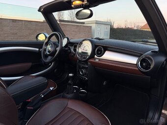 Mini Cooper Cabrio 1.6 • Benzín • 2011 • - 14