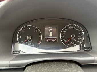 Volkswagen Touran 1.6 TDI Premium Comfortline - 14