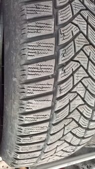 Predám Dunlop WinterSport5 205/55 R16 91H DOT3719 - 14