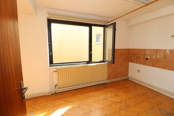 BRANDreal - veľký rodinný dom 824 m², Veľké Orvište - 14
