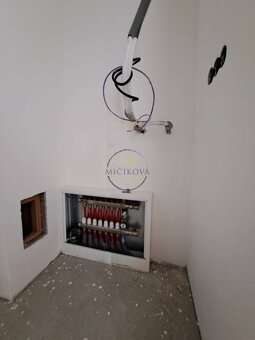 Predáme 4-izb. novostavbu bungalovu, 162 m2, Zbehy, okr. Nit - 14