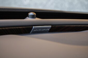 Jaguar XF 3.0D TDV6 Portfolio Auto - 14