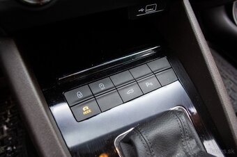 Škoda Octavia 3 Facelift Combi 2.0 TDI LK DSG - 14
