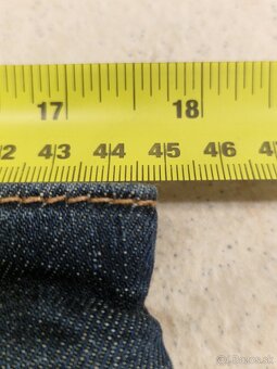 Džíny Levi's 502 W34 L32 - 44x78x107x19 cm p463 - 14