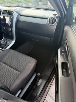 Suzuki Grand Vitara 2.4 benzin facelift 2010 4x4 bez korozie - 14