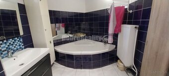 EXKLUZÍVNE: 4-izbový tehlový byt na Zobore s atmosférou rodi - 14