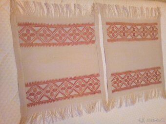 Ručne vyšívané obrusy 3 - 14
