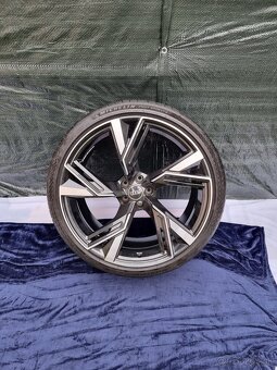 Audi RS6 / RS7 22" disky - 14