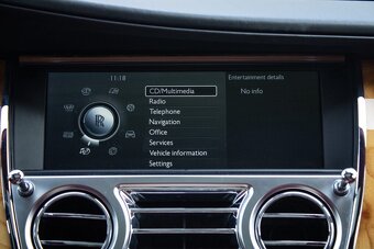 Rolls Royce Ghost 420kw - 14