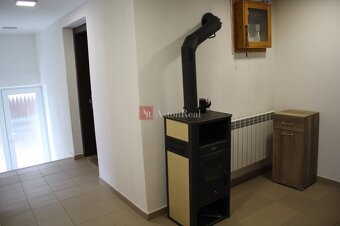 NOVÁ CENA  Rodinný dom v obci LEŠTINY - 14