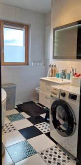 Plne zariadený 3-izbovy byt v Europalace - 14