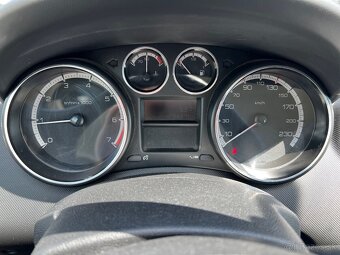 Peugeot 308 - 14