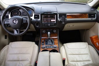 VW Volkswagen Touareg 3.0TDi V6 /aj na splátky/ - 14