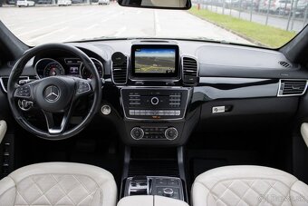 Mercedes-Benz GLS - 14