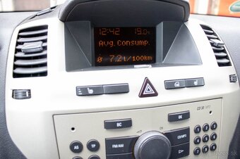 OPEL  ZAFIRA 1.8 XER 103kW 2009 - 14