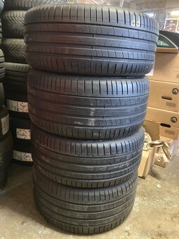 Tesla 19" originál s letnými pneu - 14