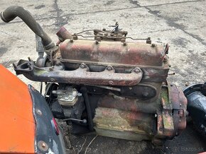 predám motor 4 a 6 valec na zetor zts crystal - 14