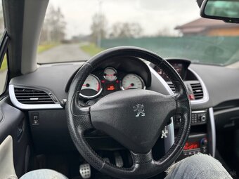 Predam Peugeot 207 CC cabriolet 1.6HDI 80KW R.V 2013 169 332 - 14