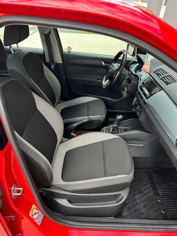 Škoda Fabia 1.0 TSI automat - 14