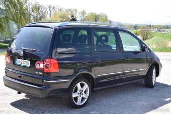 Volkswagen Sharan 2.0 TDI Comfortline - 14