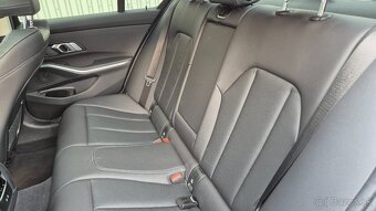 BMW rad 3 320d mHEV xDrive A/T Mpacket Slovenské - 14