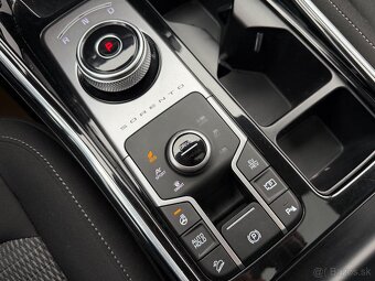 Kia Sorento 1.6 T-GDI 4x4 PHEV AWD 7-miestne -2023 - 14