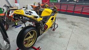 Ducati 916 - 14
