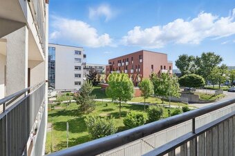 2 IZB. BYT V ZÁHORSKEJ BYSTRICI S PARKOVANÍM, PET FRIENDLY - 14