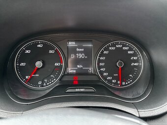 Seat Ibiza Sport  55kw Manuál - 14