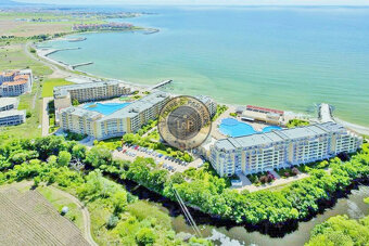 Apartmán 1+kk s terasou a bazénom Byala-Varna, Bulharsko - 14