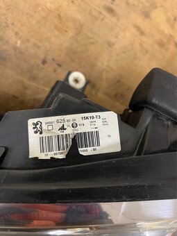 Predné Svetla Peugeot 308 - 14