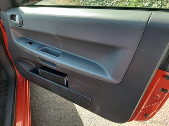 Mitsubishi Colt Cabrio 1.5 benzín , 80 kW. CZC - 14