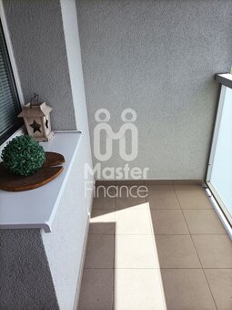 NA PREDAJ KRÁSNY 3-IZBOVÝ BYT  zrekonštruovaný - 14