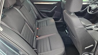 Škoda Octavia Combi 1.6 TDI 115k Team DSG - 14