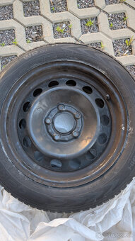 Zimne Pneu + Plechove disky: Nokian WR-D4 (M+S) - 14