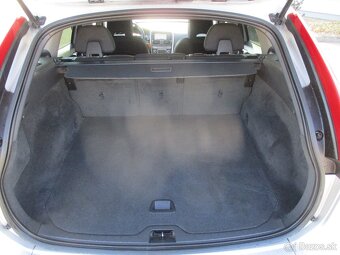 VOLVO XC60 2,4D 120kw AWD GPS Auto 10/2013 - 14