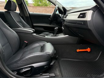 BMW 320d E90 AUTOMAT / SPORTSITZE / PDC / XENON - 14