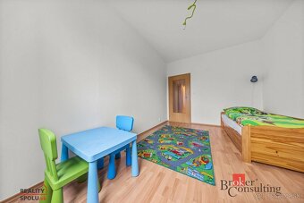 PREDAJ: 3-izb. byt, lodžia, balkón, garáž, Dúbravka - 14