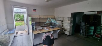 Rodinný Dom / obchodne priestory v obci Demandice - 14