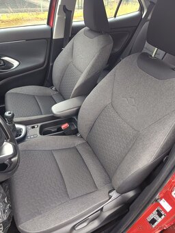 Toyota Yaris Cross 1.5 - 14