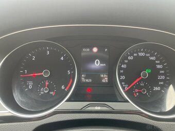 Volkswagen Passat Variant 2.0 TDI ELEGANCE DSG - 14