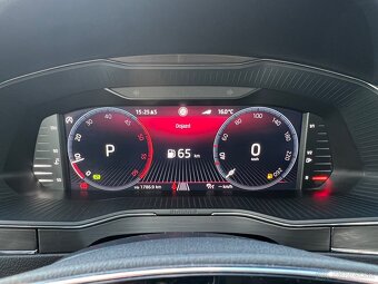 Predam Škoda Superb Scout Facelift 2.0 TDI DSG 4x4 - 14