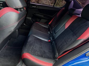 Subaru WRX STI 2.5 facelift - 14