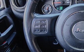 Jeep Wrangler 2.8 CRD Rubicon A/T, 147kW, A5. - 14
